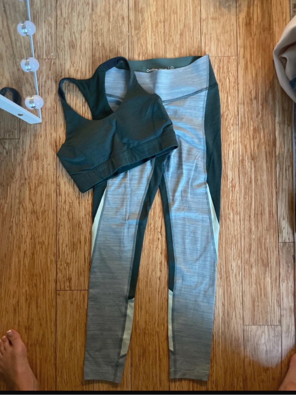 Outdoor Voices BUNDLE (2 for 1) Leggings & sports bra